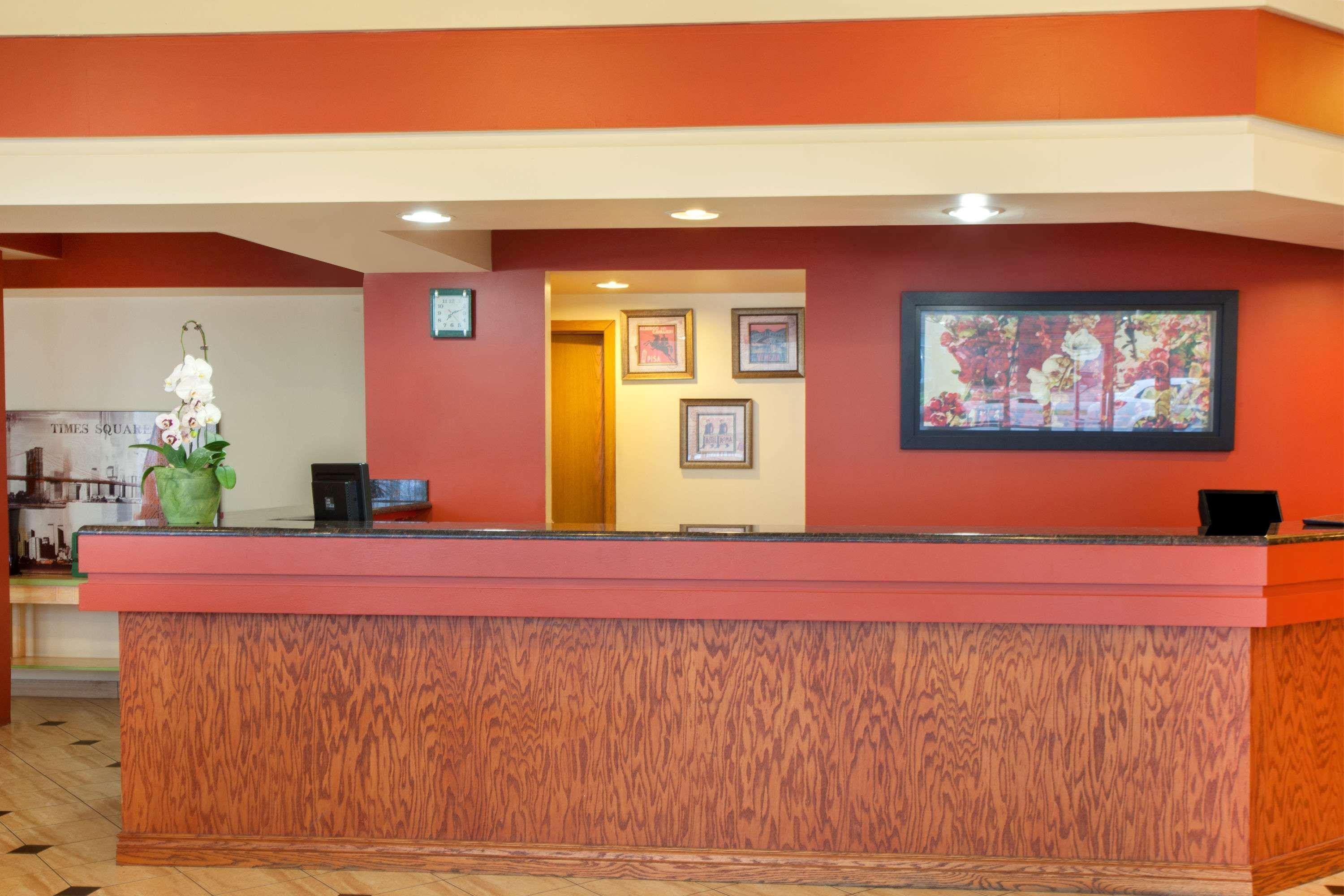 Super 8 By Wyndham Chicago Northlake O'Hare South Exterior photo